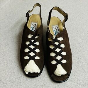Ros Hommerson Dark‎ Brown Platform Sandals